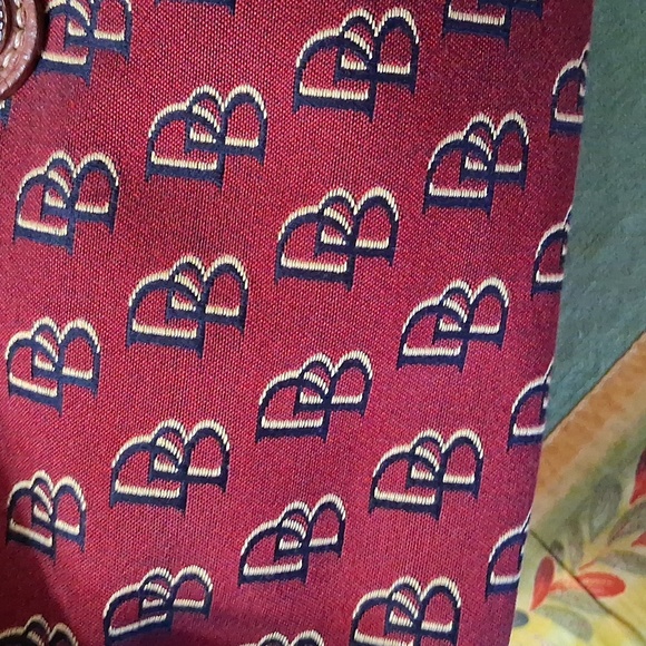 Dooney & Bourke Maroon Satchel - Picture 16 of 16